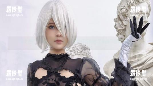 Azami 突然想问,Azami的Bikini怎能搭配如此完美的原图和壁纸?