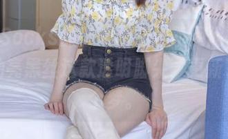 BoBoSocks袜啵啵 – 根本不用问，小甜豆的油亮黑丝这款透明脚尖，更新了多少个梦。