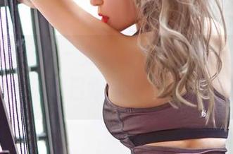 Feilin嗲囡囡 – 免费看Emily尹菲双马尾写真，给你的日常加一点“小清新”！