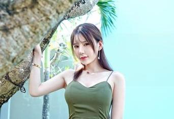 Feilin嗲囡囡 – “伊蓓Eva的日常”：这洗衣服也能拍？果然是个俏皮的博主。