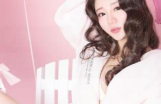 GIRLT果团网 – 图库更新！油亮的little贝壳喵，你的下载界限在哪？