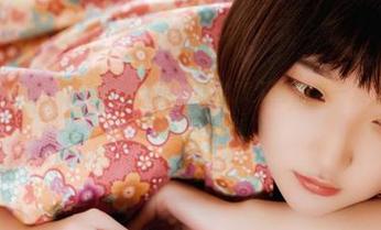 GIRLT果团网 – 玩转情感，周大萌的双人图集来一发，感恩拿着“感动”吃饭