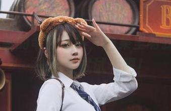 Halo_酱的奇怪套装，图集里有我想要的……免费试试看吧！