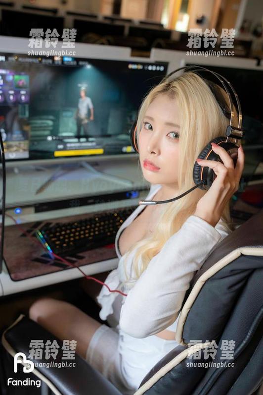 夏日畅想：Hyoyeon(김효연)的cos，让我一秒避开炎炎酷暑！