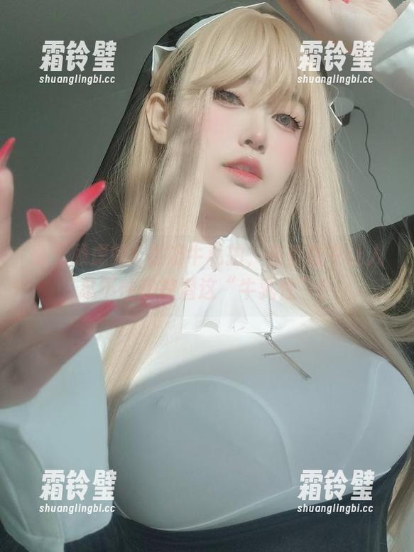 毫无顾虑的K酱奶牛私拍，在套图中让人忍不住想挖潜这“牛乳性”！