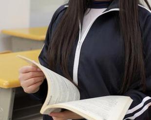 MFStar模范学院 – 柳侑绮Sevenbaby天台包：输入法打错了，结果发现天台的资源太容易掉入深渊。