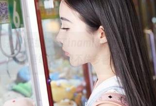 MiiTao蜜桃社 – 在缇娜美Tinami的图库里，网袜是主角，真的是每天都忍不住多看几遍！