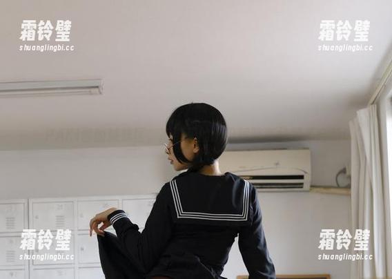PAKI酱 PAKI酱的妹妹区,高清里的那份暧昧气场然不自禁!