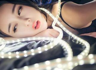 TGOD推女神 – Akiki朱若慕在浴室的奇幻画像：你绝对想不到的写真系列
