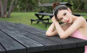 TGOD推女神 – 谭晓彤的海边图包，惹得多少人心痒？