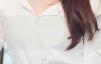 UGirls尤果网 – 探索陈雅漫的夏天，精选的照片像是湖边的微风徐来