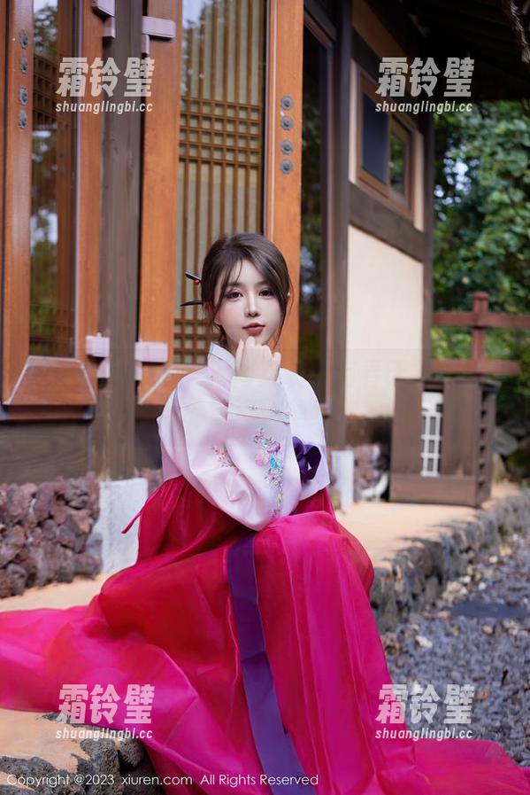 Xiuren秀人网 - 修女装也有春天？Carol周妍希的写真合集给你答案！