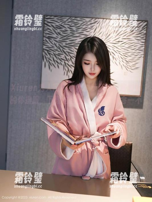 Xiuren秀人网 - 小心，萝莉悠悠酱和她的体操服，下载这些图片，你可能会一不小心就被吸引住！