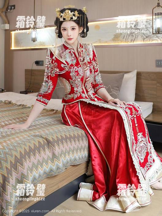 Xiuren秀人网 - “软软酱”的夏天图包上线，色彩鲜明得像个果冻，更新来也太让人想要！
