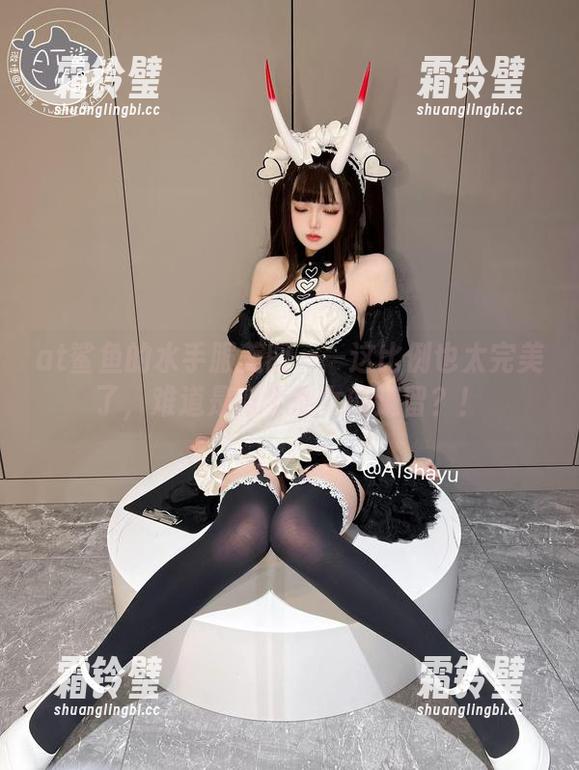 at鲨鱼的水手服美图——这比例也太完美了，难道是哪个仙女的遗留？！
