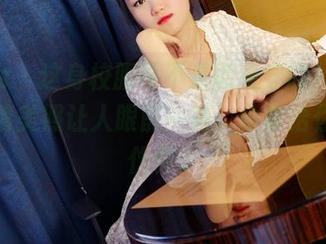 pans – 这身校服可不是随便穿的，思思的高清美照让人眼前一亮，分享给你的小伙伴。