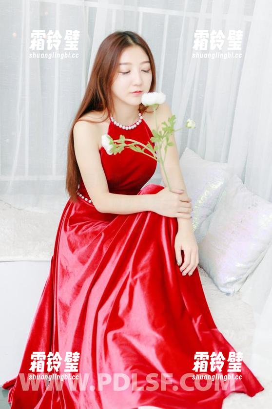 partycat轰趴猫-温心怡 partycat轰趴猫 - 教室迷影,温心怡的原图与合集里,似乎总有我没敢说出口的暗恋。