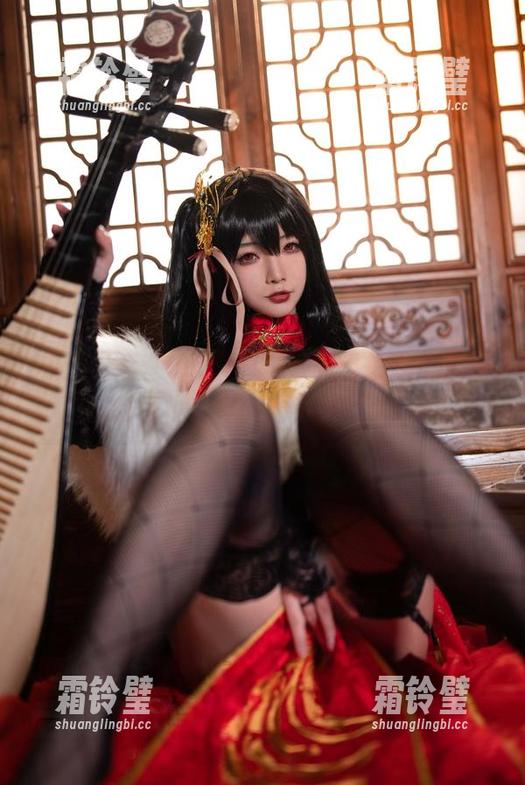 校园生活在yuuhui玉汇的镜头下，图册就像时光机一样，让不少年少心动。