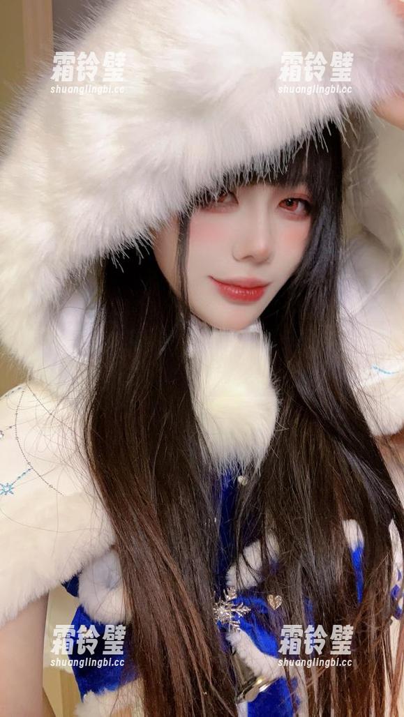 九言的修女套图，里面藏了几分坚守与妄想？