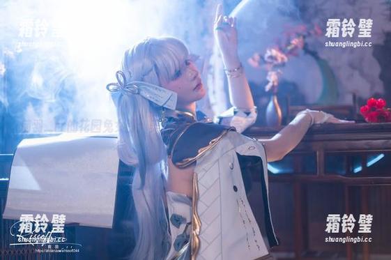 前羽_rr的花园兔女郎：美图和无圣光的完美碰撞，别有一番滋味。