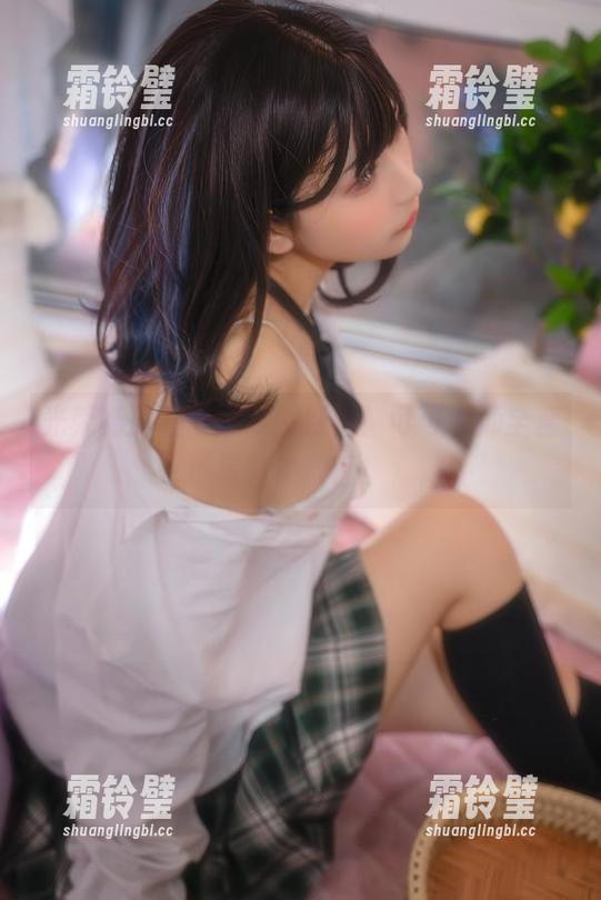 可可老师 光荣畅游碧蓝航线,别怕!可可老师全套写真来救场!