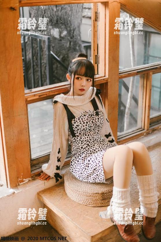 图册大挑战：喵糖映画的JK制服，她居然没被制服！