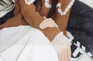 小众视觉 – 婷婷私拍少女系列，图片里的甜蜜气息，好像能闻到花香。