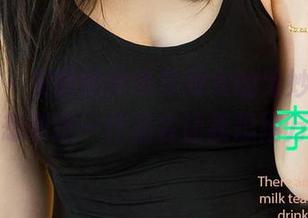 尤果网 – 安静的欣怡与修女的绝妙结合，谁能想到这一作品会让我思绪万千。