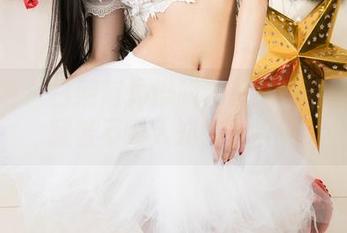 尤果网 – 白熙萌体操服套图：高清细节中藏着不为人知的小情愫