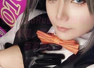 带着巴鲁巴鲁BaRu的西雅图礼服，记录美图的奇幻旅程，顺便警示各位：别穿着新衣服试跳！