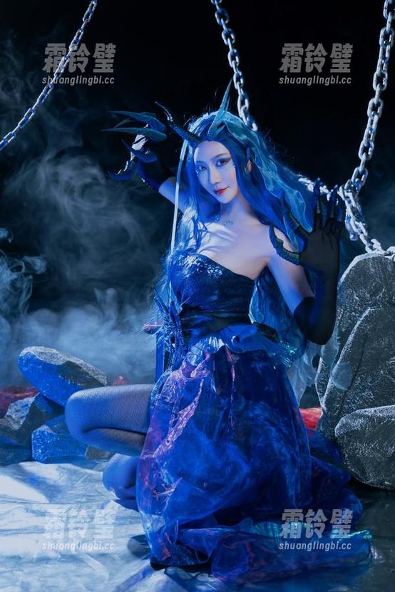 年年Nnian 年年Nnian和服,精选套图,穿上它随时随地都能当“女神”!