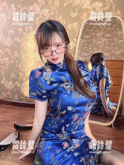 微密圈 - 更新里张思允的白裙，有种清新得让我想把家里的衣柜翻个遍的冲动。