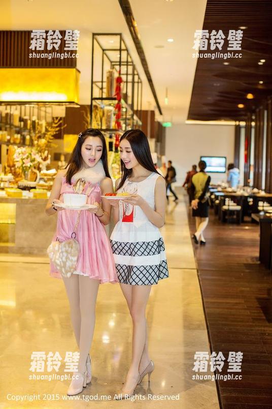 推女神 - 王语纯的泳衣秀，放飞自我、无圣光，图包里的欢乐多到爆！