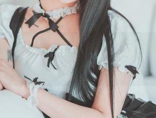 校服的诱惑：普美(bomi)亲自解说写真分享