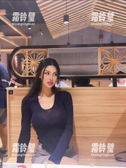 微密圈 - 作品效果无法抗拒，李嘉欣97的黑丝丁裤太绝了！