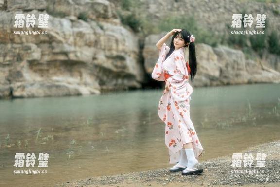 桜井宁宁的护士图集：需要几瓶水才能解渴吗？