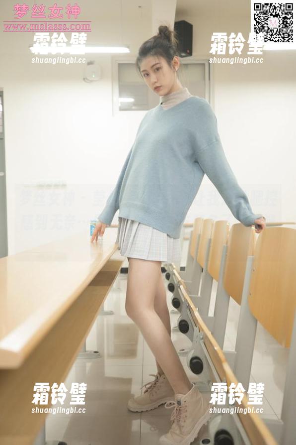 梦丝女神 - 莹仙女的美图，让我这种腿控感到无奈…甩得我不敢再吃薯条了。精选！