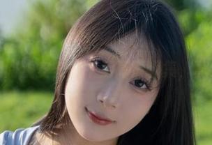 轻松翻阅浅安安的午后高清图集，真绝了！