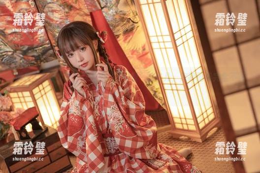 爆机少女喵小吉 爆机少女喵小吉,这位满脸“可爱”的主儿,定制图集完全不客气!