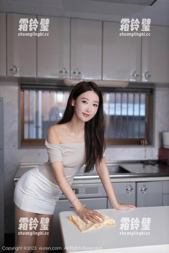 秀人网-果果Nikki 秀人网 - 这果果Nikki的夏日美图,套图竟然让我分分钟想有个野餐…
