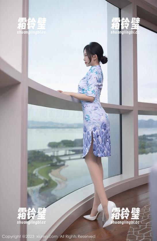 秀人网-绮里嘉Carina 秀人网 - 睡衣穿出了新高度,绮里嘉Carina表示:快来下载!