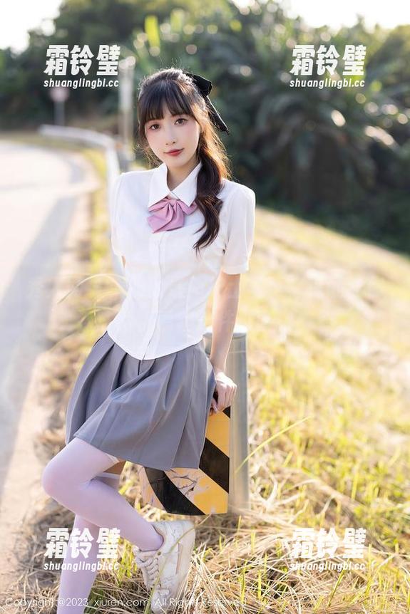 秀人网 - 舞媚歆最新护士写真，保证让你爱上看病这件小事！