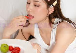 秀人网 – 这水手服！只看陈小花的美图，就让我想起啤酒和沙滩