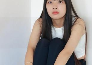 绮梦摄影 – 小艺泳装写真精选，脑中不断浮现很多“不过分”的想法呢。