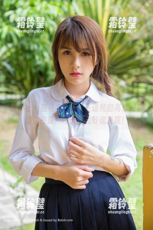菠萝社 - 在马尔代夫，王语纯的高清图集仿佛在说：今天的我好像海豚！