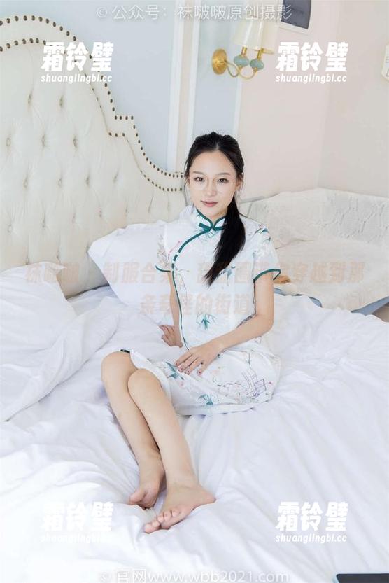 袜啵啵-甜甜圈 袜啵啵 - 制服合集,甜甜圈带你穿越到那条奇怪的街道
