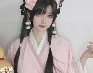 聚焦哦！许枳的裸足套图，每一张都有种让人捧心的魔力。