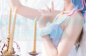 看完贝儿酱Miki的牛仔裤美图更新，我现在只想穿得随意点！