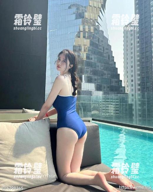微密圈 - 轩子巨二兔的教室图包，不禁让我想起老师讲的那些无聊课。