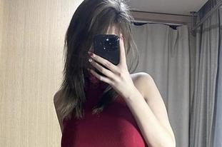 微密圈 – 开叉高腰灰旗袍的威力，醇子小姨亲试原图！精选一波都不信你敢不瞅！